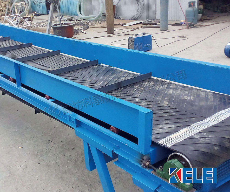 帶式輸(shū)送機