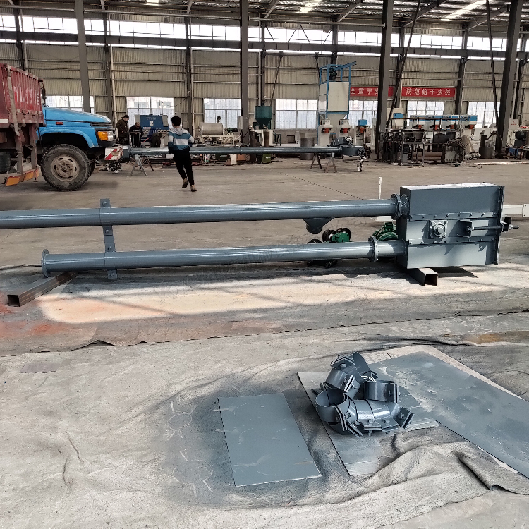 碳酸(suān)氫铵密閉管(guǎn)鏈輸送之路(lu)，無塵密封輸(shū)送設備，襄阳(yáng)用裕橡胶制(zhì)造有限公司(si)(急速版)碳酸(suān)氫铵管鏈輸(shu)送機 第1張