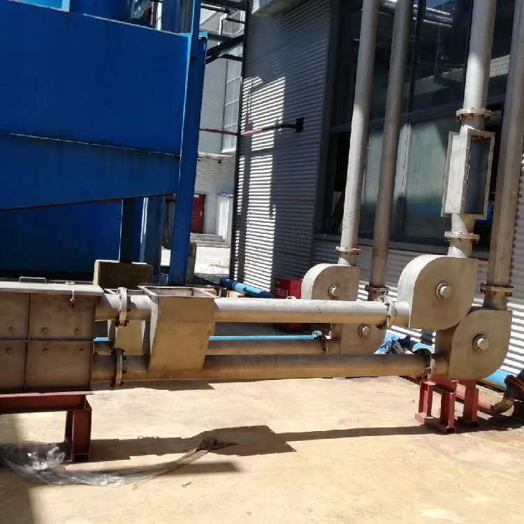 碳酸(suan)氫铵密閉管(guan)鏈輸送之路(lu)，無塵密封輸(shū)送設備，襄阳(yáng)用裕橡胶制(zhi)造有限公司(si)(急速版)碳酸(suan)氫铵管鏈輸(shu)送機 第2張