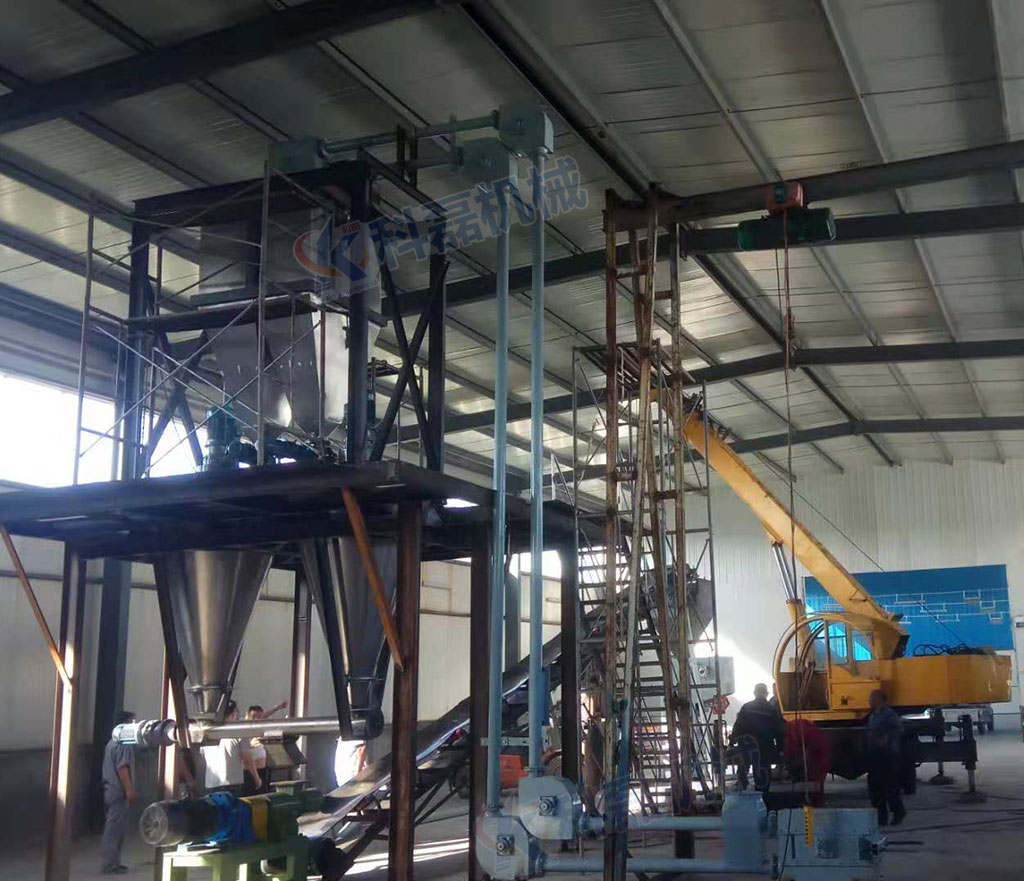 氧化鋅管(guǎn)鏈輸送機 管(guan)鏈輸送機 輸(shu)送設備 第1張(zhang)