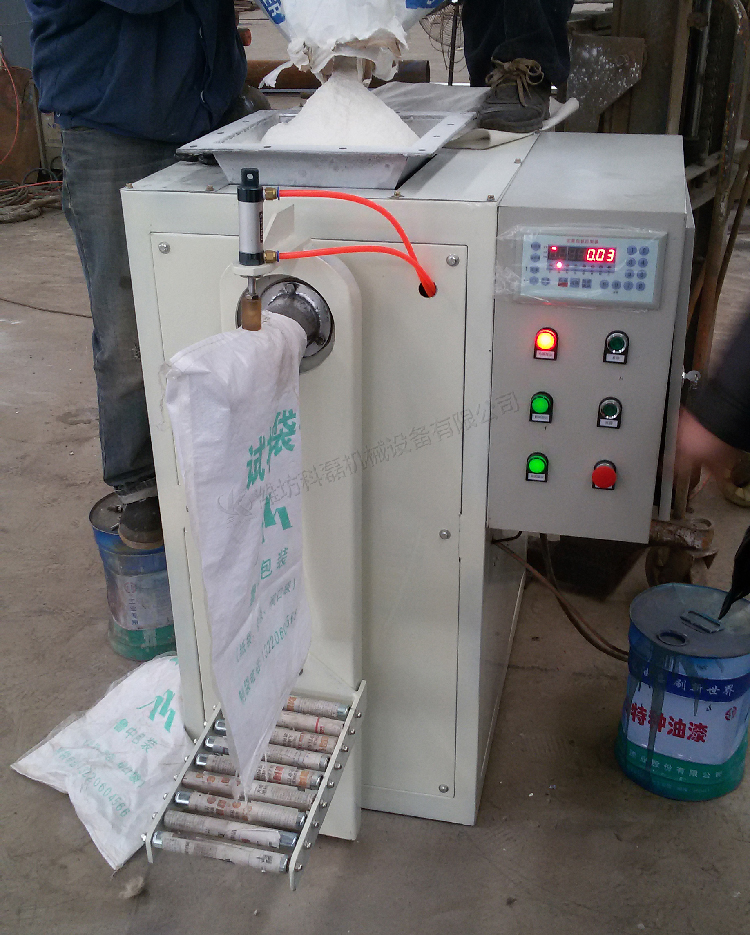 小螺(luo)杆式自動閥(fa)口袋包裝機(jī)省時省力提(ti)高效率 第1張(zhang)