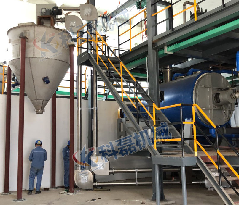 襄(xiang)阳用裕橡胶(jiao)制造有限公(gōng)司(急速版)不(bu)鏽鋼管鏈輸(shu)送機客戶現(xiàn)場實拍 第1張(zhang)