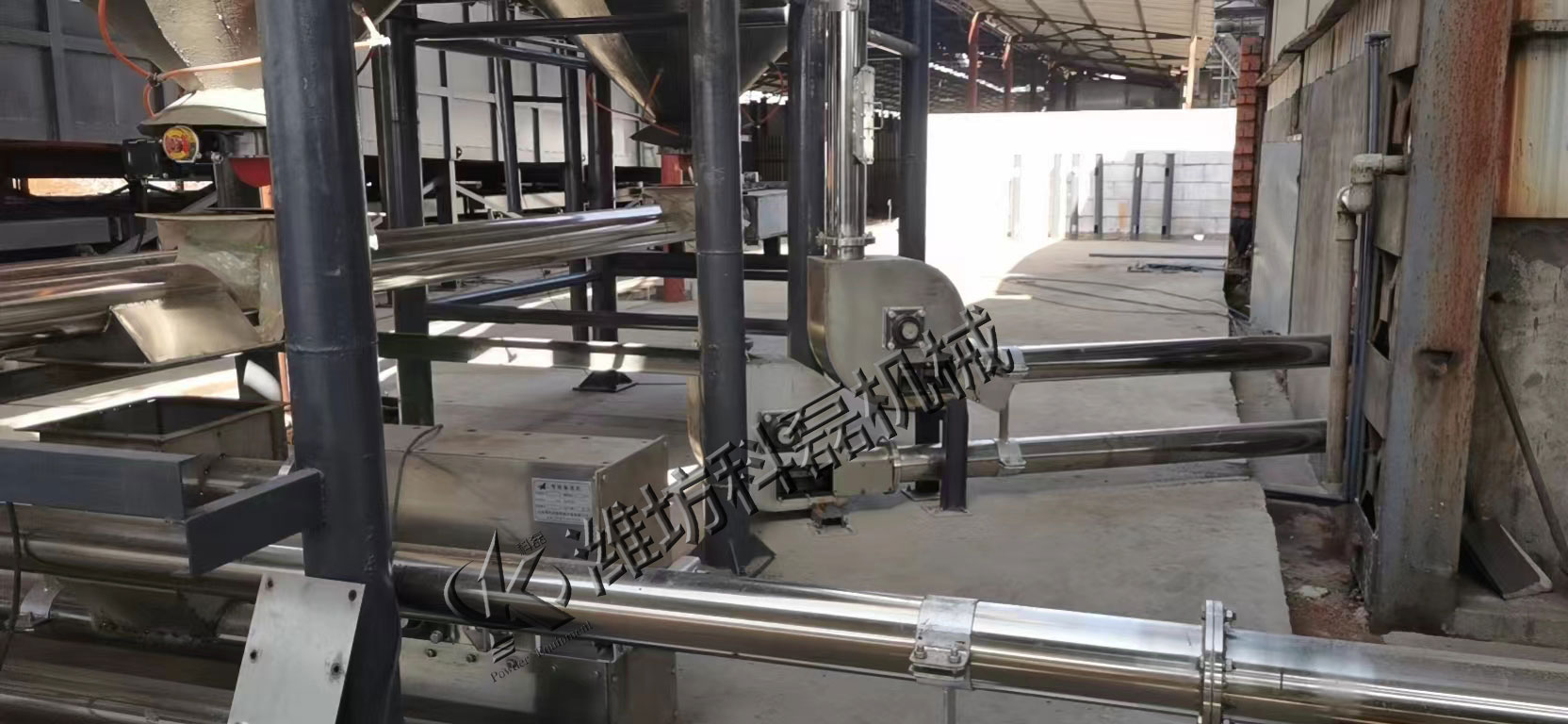 襄(xiang)阳用裕橡胶制造(zào)有限公司(急速版(ban))管鏈輸送設備 管(guan)鏈輸送機 輸送設(shè)備 第2張