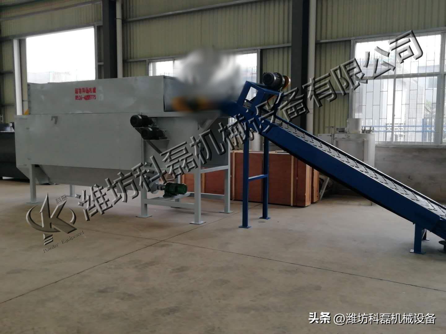 小(xiǎo)袋拆包機(jī)拆分徹底(di)，解決了很(hěn)多行業的(de)拆包卸料(liào)問題 自動(dòng)拆包機 小(xiao)袋拆包機(ji) 第2張