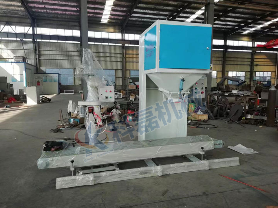 KLC-50K包裝機（單鬥雙(shuang)秤） 敞口袋包裝機(jī) 敞口袋包裝秤 第(dì)2張